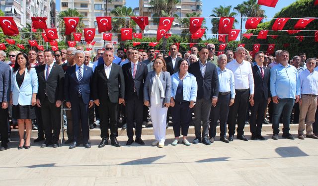 CHP’nin 102. Kuruluş Yıldönümü Adana’da Coşkuyla Kutlandı