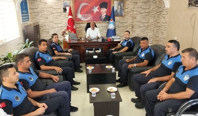 Yumurtalık Belediye Başkanı Erdinç Altıok, Zabıta Haftası’nı kutladı, ekip arkadaşlarına teşekkür etti
