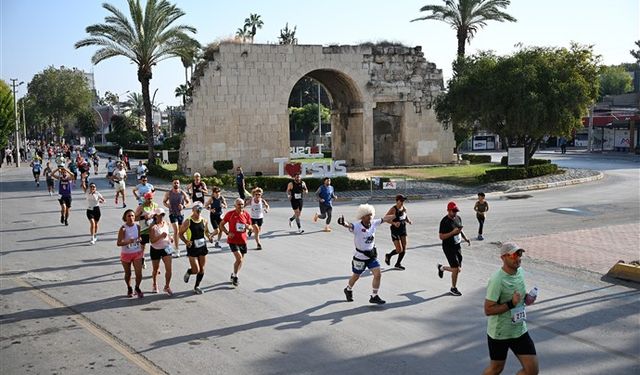 17. ULUSLARARASI TARSUS YARI MARATONU KOŞULDU