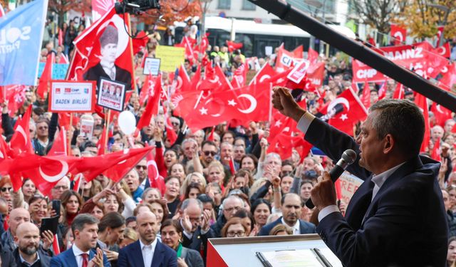 Özgür Özel, Yüreği Türkiye ile çarpan tüm gurbetçi kardeşlerime selam olsun.