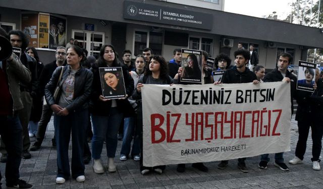 Zeren Ertaş anmasında “Barınamıyoruz Hareketi”: “Okumaya geldiğimiz yurtlarda ölmek istemiyoruz”