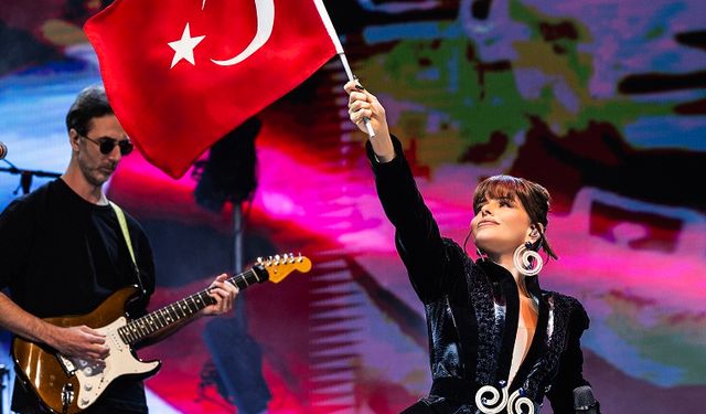 Simge, Cumhuriyet Coşkusunu Didim’de Yaşattı!