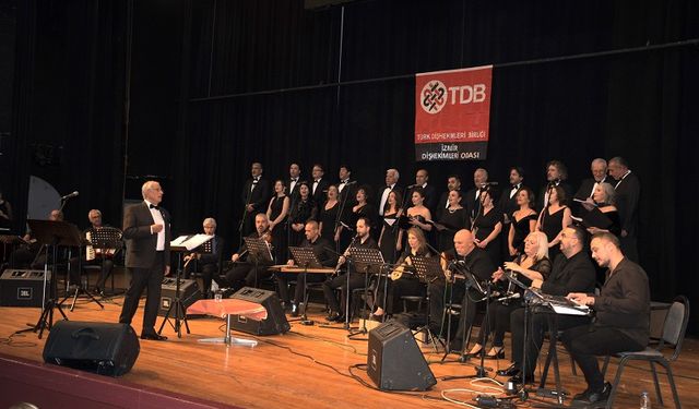 İZDO Türk Sanat Müziği Korosu'ndan Unutulmaz Konser