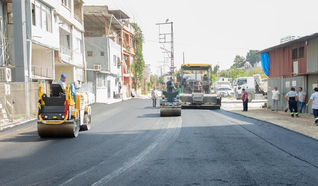 Başkan Vekili Akkan, Asfalt Çalışmalarını Denetledi