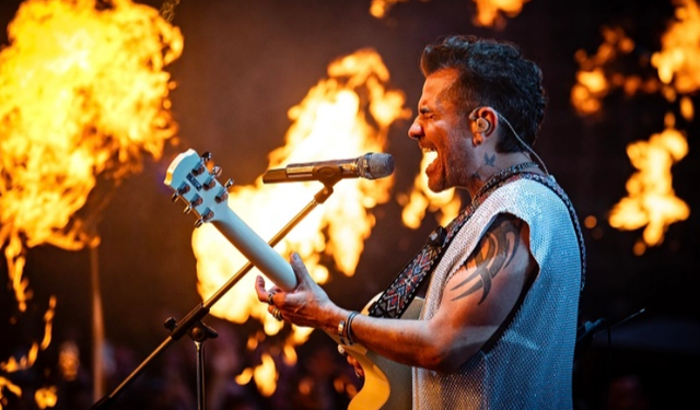 Kenan Doğulu Başkent'i salladı