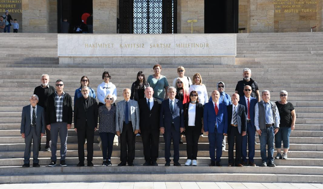 Çukurova Gazeteciler Cemiyeti Anıtkabir’de