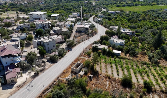 MERSİN BÜYÜKŞEHİR BELEDİYESİ’NDEN MUT’TA KIRSALA NEFES ALDIRAN YOL YATIRIMI…