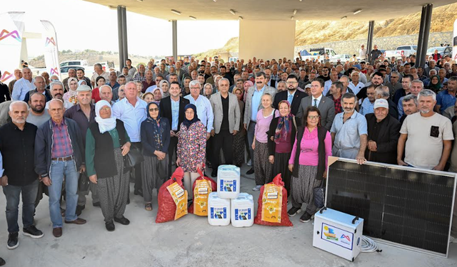 BÜYÜKŞEHİR’DEN ÜRETİMİN KALBİNİ ATTIRAN ÇİFTÇİLERE TARIMSAL DESTEK