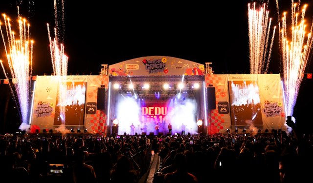 4. ‘MERSİN GENÇLİK FESTİVALİ’ DOLUDİZGİN BAŞLADI