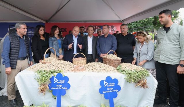 YÜREĞİR BELEDİYESİ LEZZET FESTİVALİNDE YÖRESEL ÜRÜNLERİ TANITTI