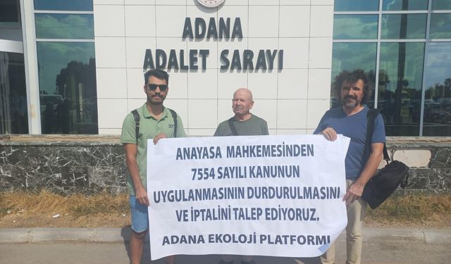 Adana Adliyesi Önünde “Toprağımızı Vermiyoruz” Eylemi