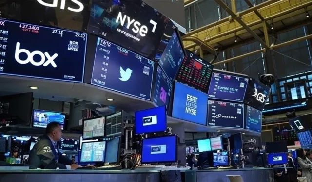 Asya-Pasifik Piyasaları, Wall Street’teki Teknoloji Rallisini Takip Ederek Yükselişle Açıldı