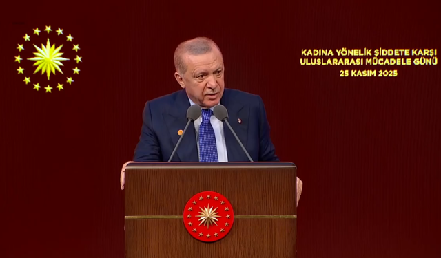 Erdoğan’dan 25 Kasım Mesajı: “Kadın Mutluysa Aile de Mutludur”