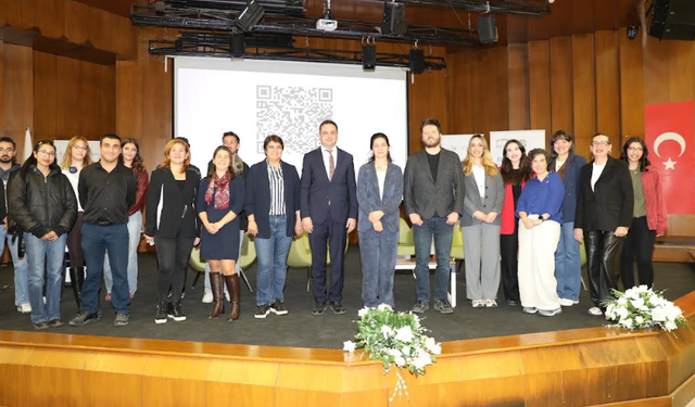 Çukurova Üniversitesinde “Gönüllülükten Sosyal Gelişime” Paneli Düzenlendi