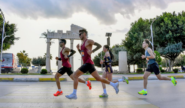 SPORUN BİRLEŞTİRİCİ GÜCÜ MERSİN MARATONU İLE VÜCUT BULUYOR