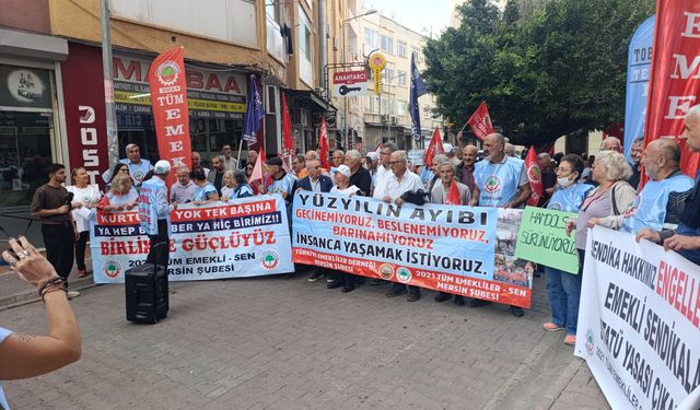 Mersin'de Emekliler ‘Konut Bile Kiralayamıyoruz’ Diyerek Sokağa Çıktı