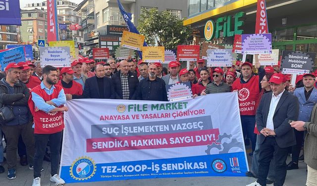 Tez-Koop-İş Sendikası File Market Önünde Basın Açıklaması: “File’ye Sendika Girecek!”
