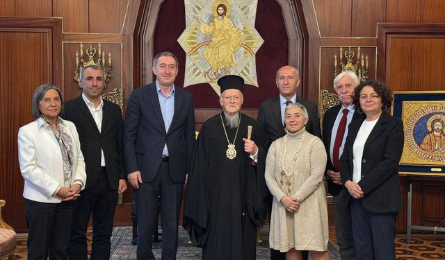 DEM Parti’den Fener Rum Patriği Bartholomeos’a Ziyaret: “Barış ve Demokratik Toplum Süreci Ele Alındı”