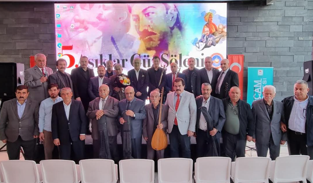 SARIÇAM’DA 5. ÂŞIKLAR GÜZ ŞÖLENİ COŞKUSU