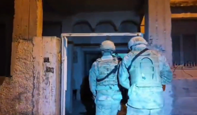 22 İLDE DEAŞ OPERASYONU: 92 GÖZALTINA ALINDI