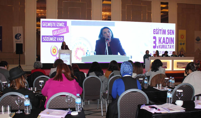 Eğitim Sen 3. Kadın Kurultayı, “Geçmişte İzimiz, Geleceğe Sözümüz Var!” Şiarıyla Gerçekleştirildi