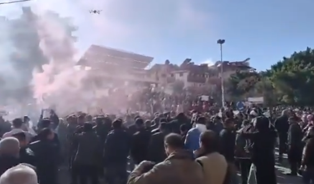 Suriye’de Alevi protestoları büyüyor: Kıyı kentlerinde çatışmalar çıktı