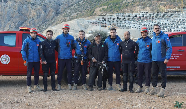 MERSİN BÜYÜKŞEHİR İTFAİYESİ’NDEN NEFES KESEN OPERASYON