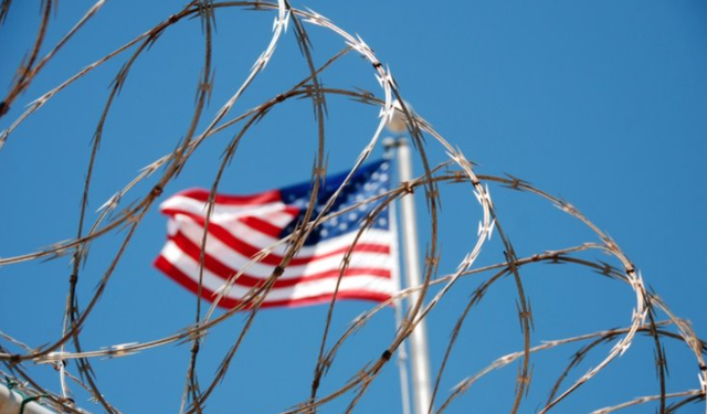 Bir Yılın Ardından Beyaz Saray’da Kırmızı Alarm: Trump Dönemi İnsan Haklarını Aşındırıyor