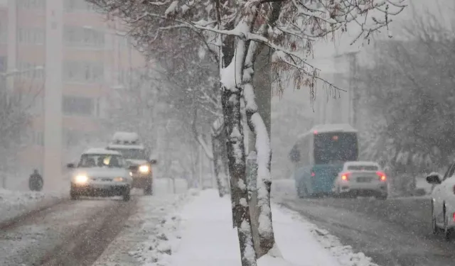 Kahramanmaraş’ta Olumsuz Hava Koşulları Nedeniyle Eğitime Ara