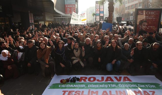 Halep’teki çatışmalara Van’dan protesto: “Sessizlik bu suça ortak olmaktır”