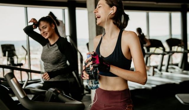 İzmir’in Farklı Bölgelerinde Spor Yapmanın Avantajları