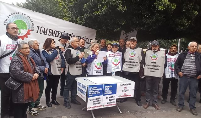 Tüm Emeklilerin Sendikası Adana Şubesi, 20 Bin TL Seyyanen Zam Talebiyle Eylem Yaptı