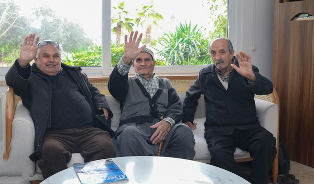 MERSİN BÜYÜKŞEHİR, DOSTHANE İLE HASTA VE YAKINLARININ YANINDA