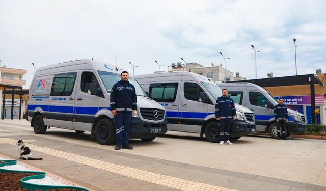 MERSİN BÜYÜKŞEHİR HASTA NAKİL AMBULANSLARI VATANDAŞIN YANINDA