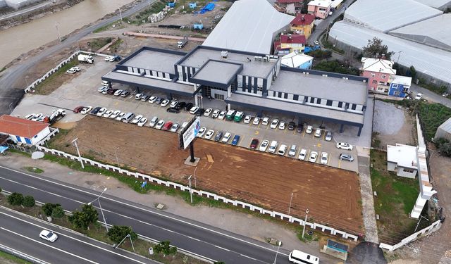 Mersin Büyükşehir’in hizmetleri Anamur’da tek çatı altında toplandı