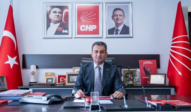 CHP Genel Başkan Yardımcısı Burhanettin Bulut, yazılı bir açıklama yayınlayarak Ramazan Bayramı’nı kutladı.