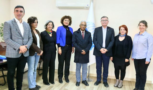 Küba Heyeti KESK’i Ziyaret Etti: Dayanışma ve Ablukanın Kaldırılması Vurgusu