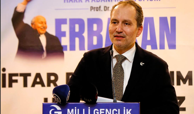 ADANA'DA ERBAKAN İZDİHAMI!