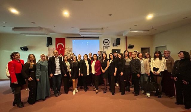 Çukurova Üniversitesi İletişim Fakültesinde 8 Mart Dünya Kadınlar Günü etkinliği yapıldı