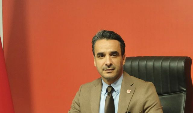 CHP Çukurova İlçe Başkanı Özsoy: “Gazetecilerin tutuklanması kabul edilemez”