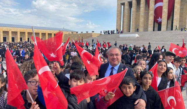 CHP’Lİ EVRİM KARAKOZ’DAN 23 NİSAN MESAJI: “MİLLET İRADESİNDEN ASLA TAVİZ VERMEYECEĞİZ”