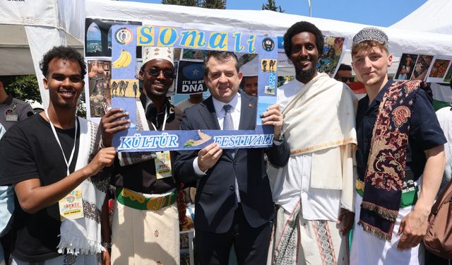 Çukurova Üniversitesi Global Fest 2026 Farklı Kültürlerin Kucaklaşmasına Sahne Oldu