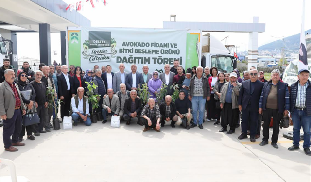 ANAMURLU ÜRETİCİLERİN YÜZÜ MERSİN BÜYÜKŞEHİR İLE GÜLÜYOR