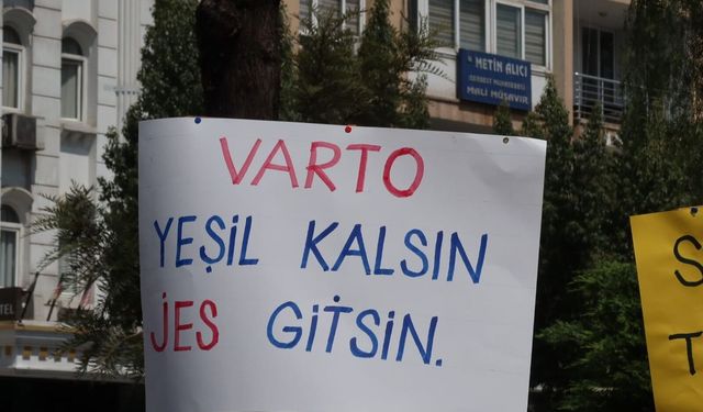 Mersin’de Varto İçin Bir Araya Geldiler: “Doğamızı ve Geleceğimizi Ranta Teslim Etmeyeceğiz”