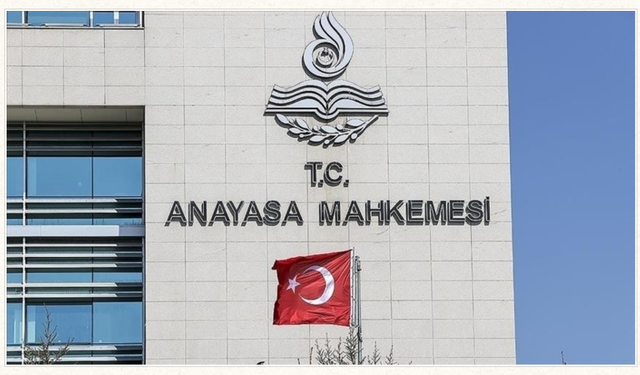 AYM: Kamu Görevinden Çıkarılmak, İrtibat ve İltisak İçin Tek Başına Delil Olamaz