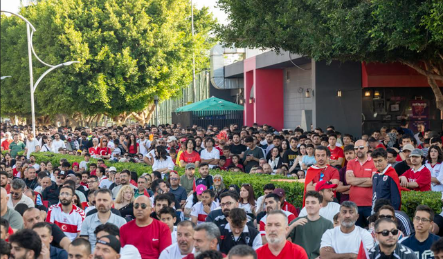 DÜNYA KUPASI HEYECANI MERSİN BÜYÜKŞEHİR İLE KATLADI