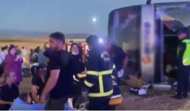 İstanbul-Ordu Seferini Yapan Yolcu Otobüsü Amasya'da Devrildi: 46 Yaralı