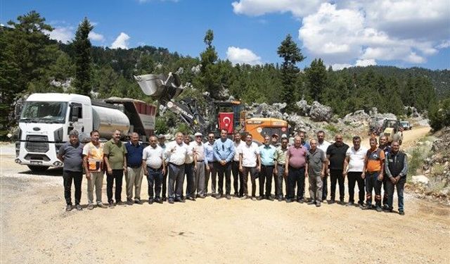 50 YILLIK YOL SORUNU MERSİN BÜYÜKŞEHİRLE ÇÖZÜLDÜ