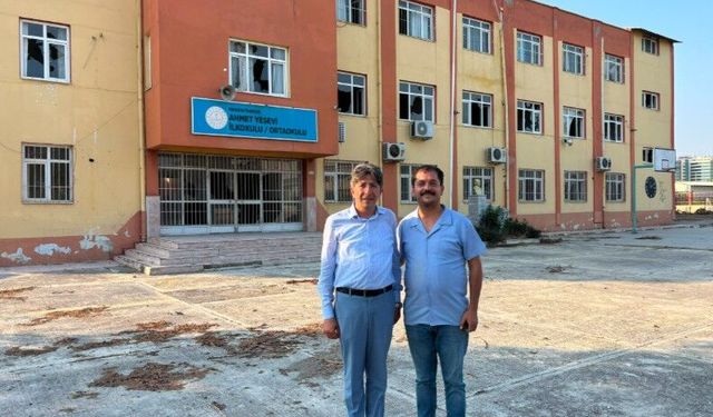 Ali Bozan Tarsus Musalla Mahallesi'nden seslendi: "Öğrenciler daha fazla bekleyemez"