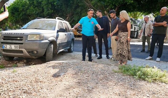 BAŞKAN KOZAY TOROS MAHALLESİ’NDE ASFALT ÇALIŞMALARINI YERİNDE İNCELEDİ